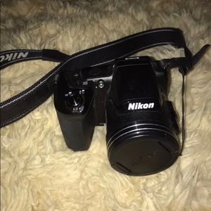 Nikon Coolpix L840 Camera